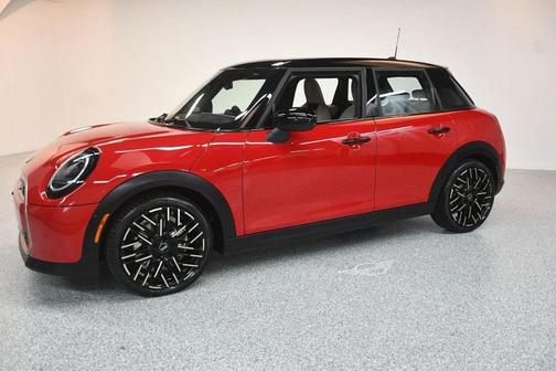 Chili Red II 2025 MINI Hardtop Cooper S