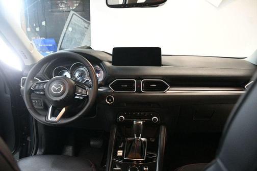 2022 Mazda CX-5 Carbon Edition