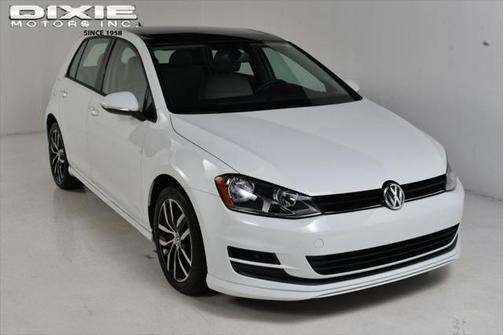 2015 Volkswagen Golf Auto TSI SE