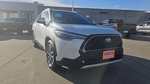 2024 Toyota Corolla Cross XLE
