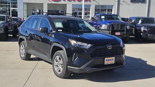 2025 Toyota RAV4 Hybrid LE