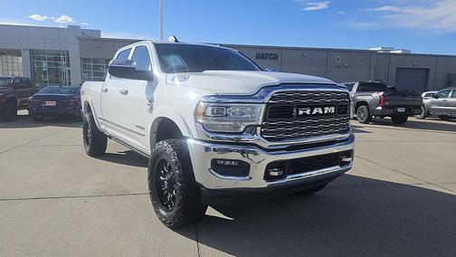 2022 RAM 2500 Limited Crew Cab 4x4 6'4' Box