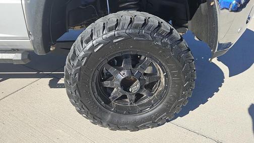 2017 RAM 2500 Laramie Crew Cab 4x4 6'4' Box