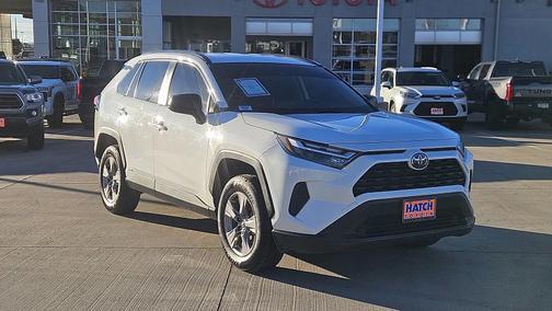 2024 Toyota RAV4 Hybrid LE