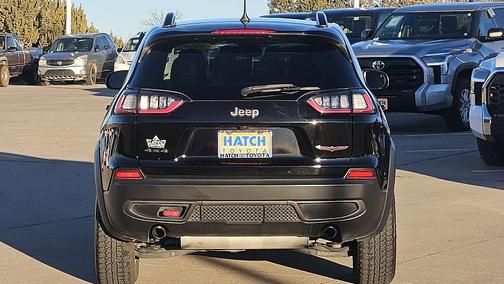 2022 Jeep Cherokee Trailhawk