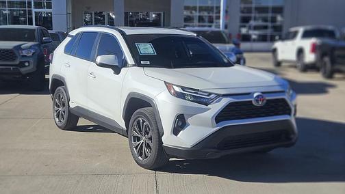 2024 Toyota RAV4 Hybrid XLE Premium