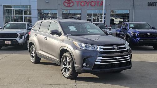 2019 Toyota Highlander LE Plus