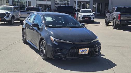 grey 2024 Toyota Corolla SE