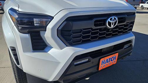 2024 Toyota Tacoma Hybrid TRD Sport