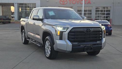 2025 Toyota Tundra SR5