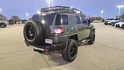 2014 Toyota FJ Cruiser Base