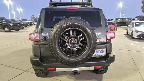 2014 Toyota FJ Cruiser Base