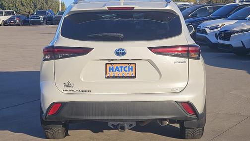 2020 Toyota Highlander Hybrid XLE