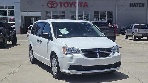 White Knuckle Clearcoat 2019 Dodge Grand Caravan SE