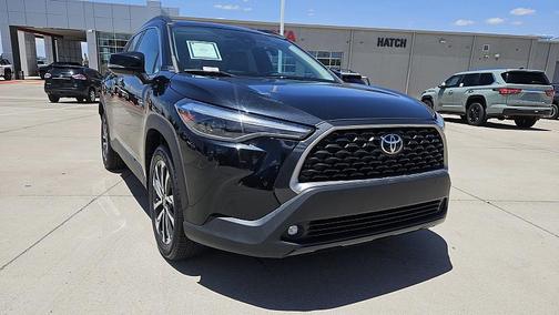 2022 Toyota Corolla Cross XLE
