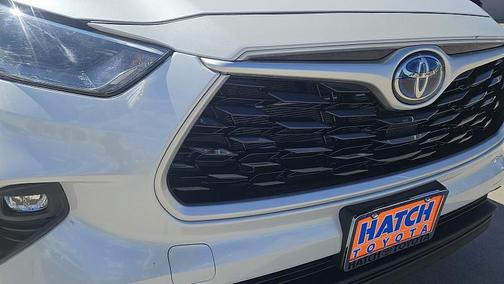 2023 Toyota Highlander Hybrid LE