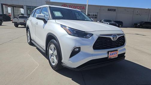 2023 Toyota Highlander Hybrid LE