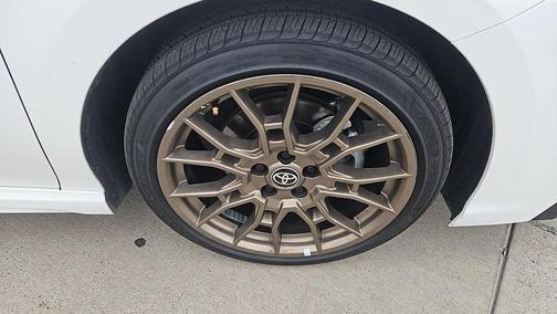 2024 Toyota Camry Hybrid SE