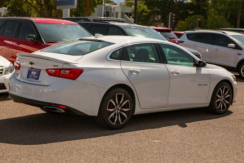 Summit White 2024 Chevrolet Malibu RS
