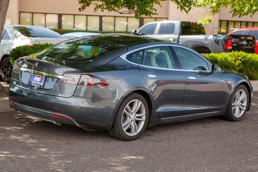2013 Tesla Model S Base