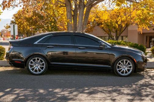 2015 Lincoln MKZ Base