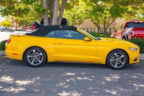 2016 Ford Mustang V6