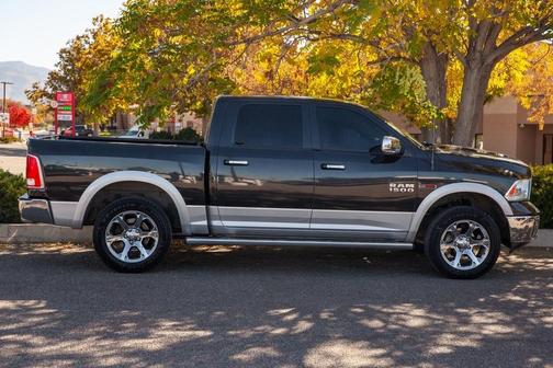 2016 RAM 1500 Laramie