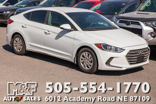 2018 Hyundai ELANTRA SE