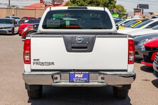 2011 Nissan Frontier S