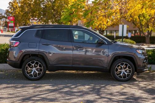 2024 Jeep Compass Limited