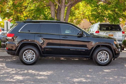 2018 Jeep Grand Cherokee Laredo E