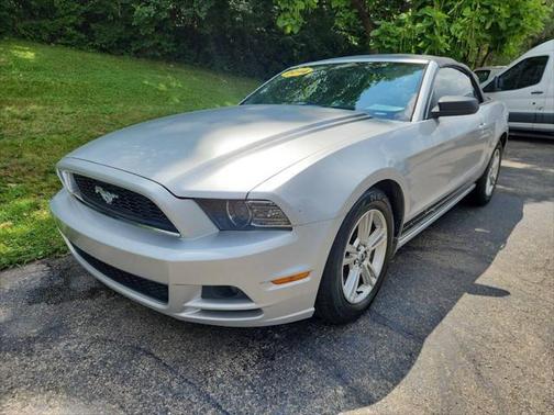 2014 Ford Mustang V6