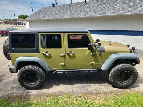 Commando Green 2013 Jeep Wrangler Unlimited Rubicon