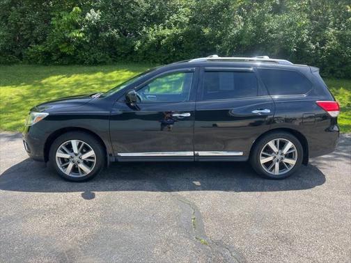 2016 Nissan Pathfinder Platinum