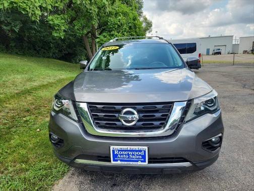 2017 Nissan Pathfinder Platinum