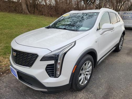 2019 Cadillac XT4 Premium Luxury