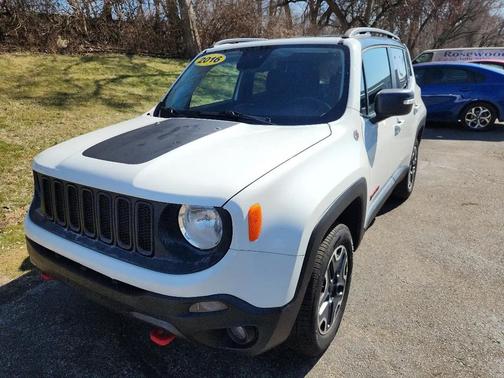 2016 Jeep Renegade Trailhawk