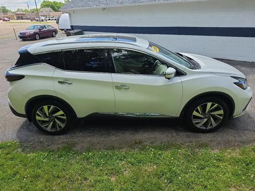 Pearl White Tricoat 2019 Nissan Murano SL