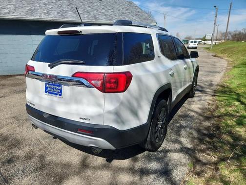 2019 GMC Acadia SLT-1