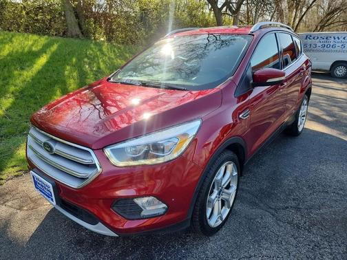 Ruby Red Metallic Tinted Clearcoat 2019 Ford Escape Titanium