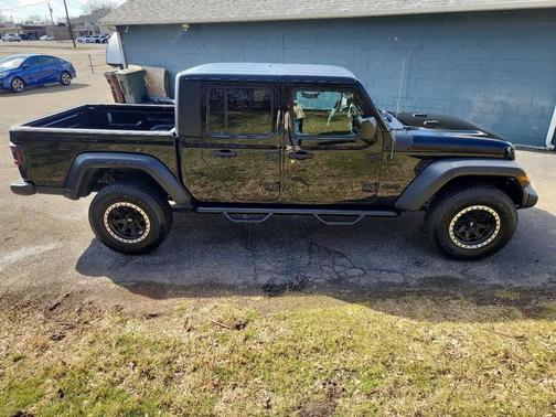 2020 Jeep Gladiator Sport S