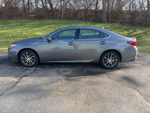 2016 Lexus ES 350 Base
