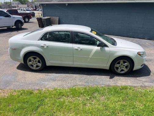 2011 Chevrolet Malibu LS