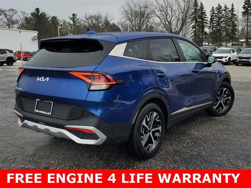 2025 Kia Sportage EX