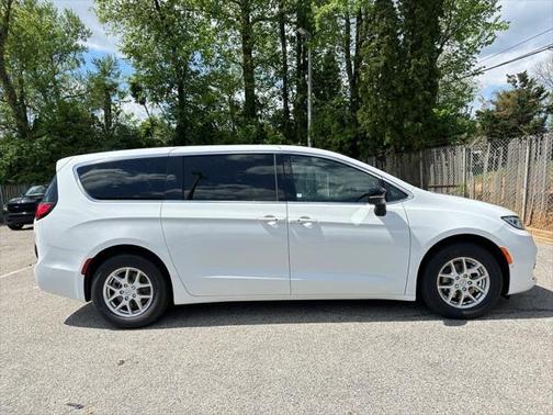 2025 Chrysler Pacifica L