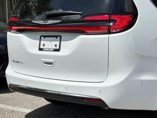 2025 Chrysler Pacifica L