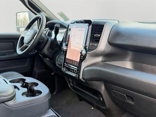 2026 RAM 2500 Tradesman Crew Cab 4x4 8' Box