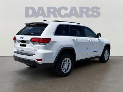 Bright White Clearcoat 2020 Jeep Grand Cherokee Laredo
