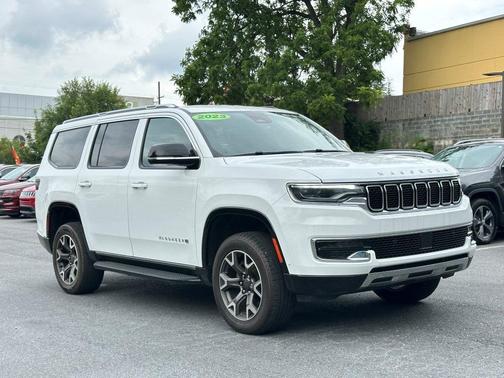 2023 Jeep Wagoneer Series III 4x4