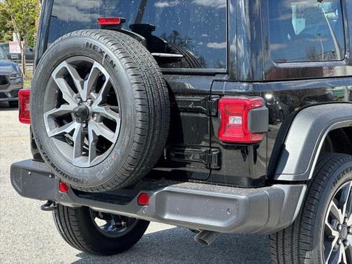 2025 Jeep Wrangler 4xe Sport S